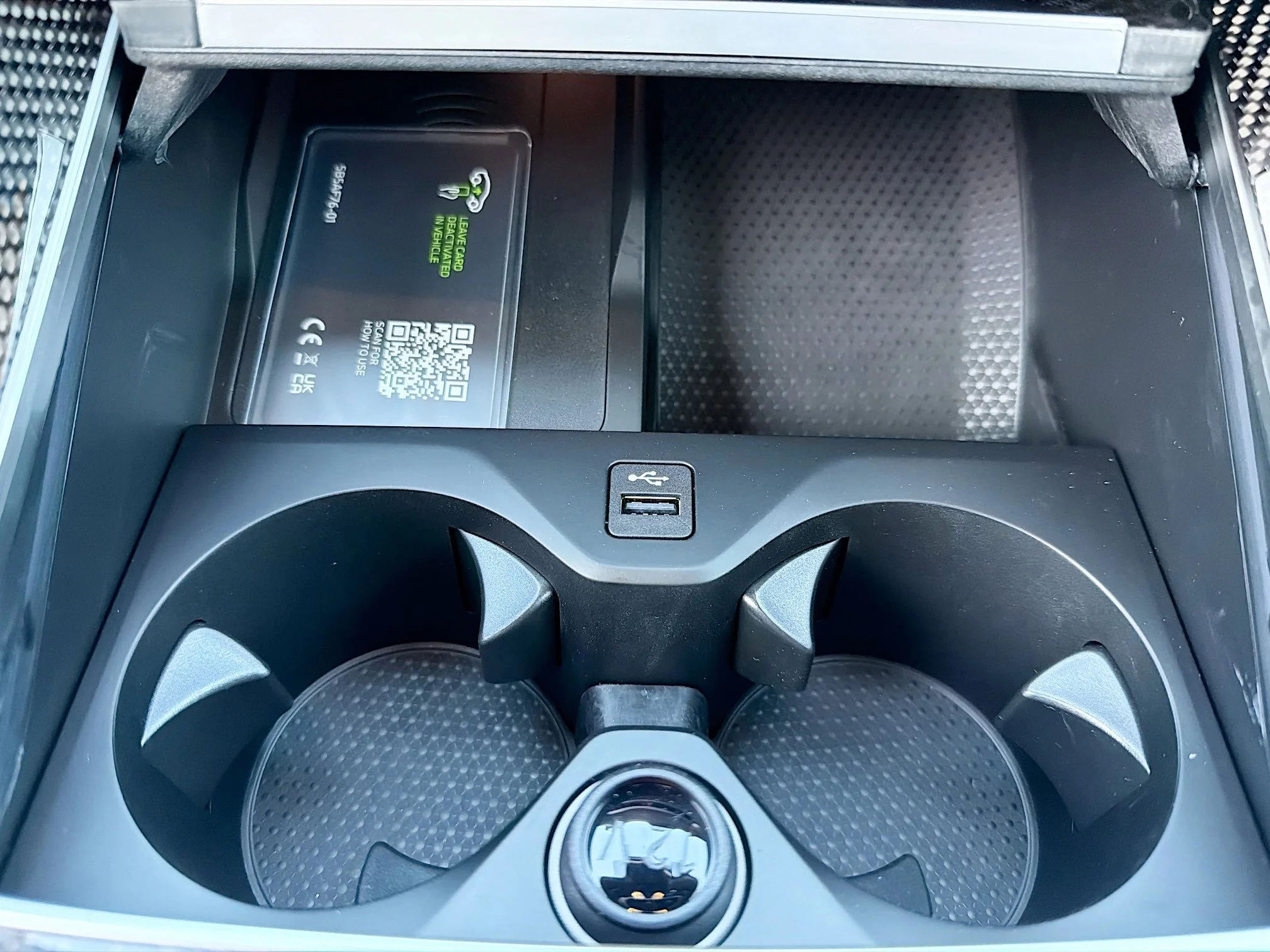 New 2027 Carbon Black Metallic BMW M60i image 31