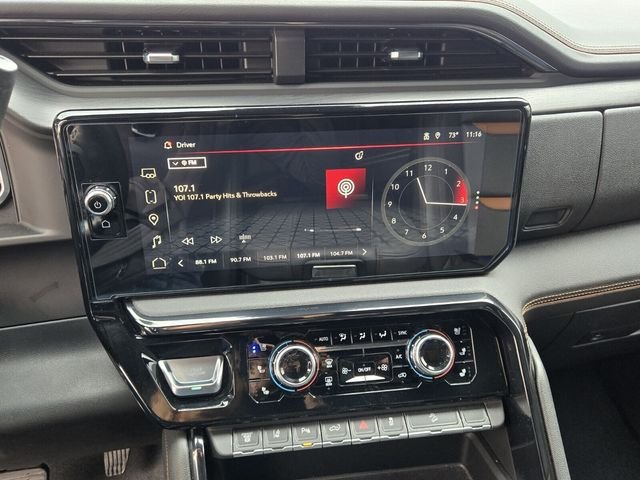Used 2024 White GMC AT4 image 18