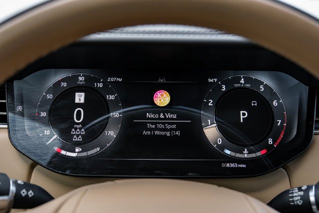 Used 2025 Gray Land Rover Autobiography image 24