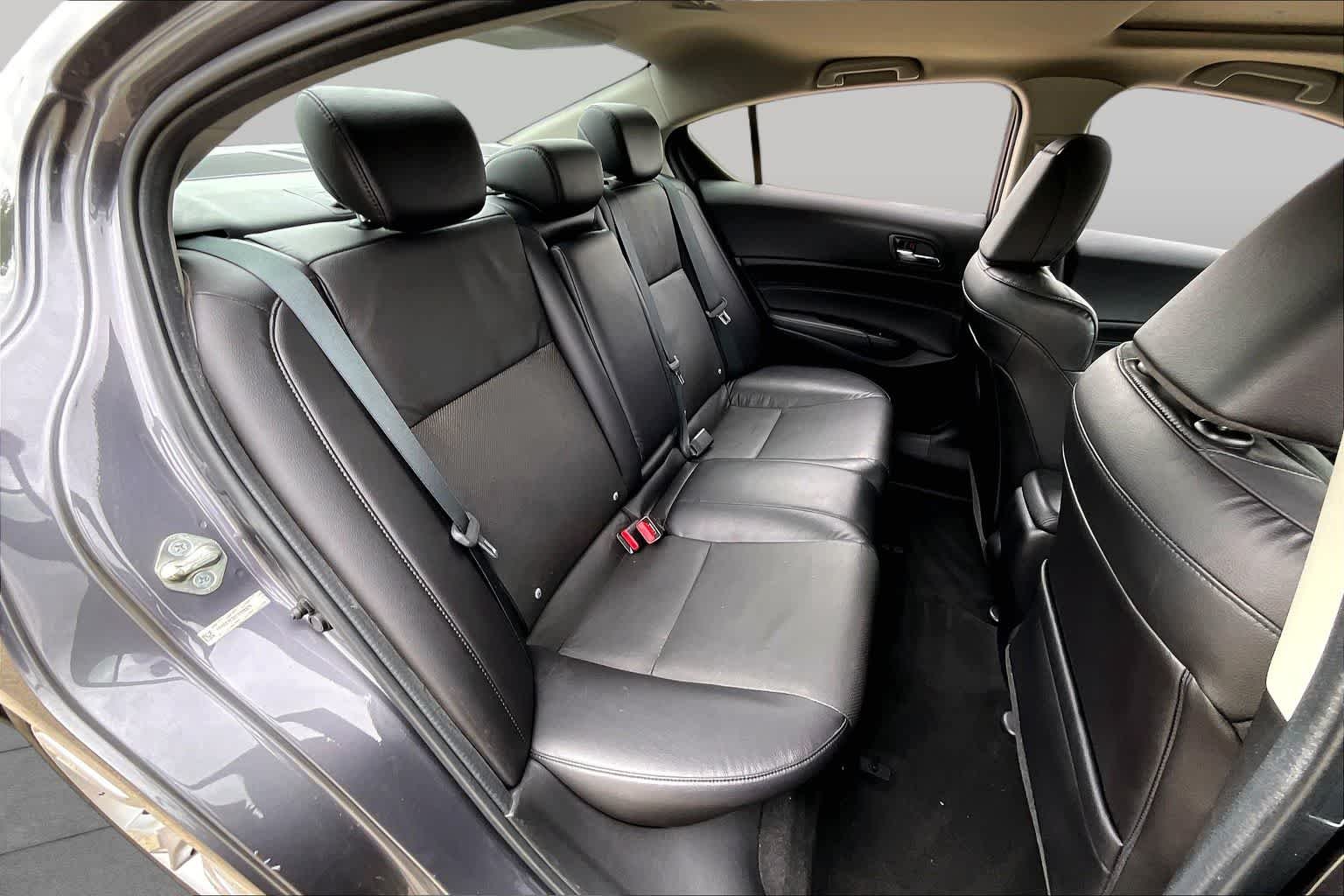 Used 2015 Modern Steel Metallic Acura  image 17