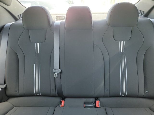 2025 Hyundai Elantra SEL - Photo 29