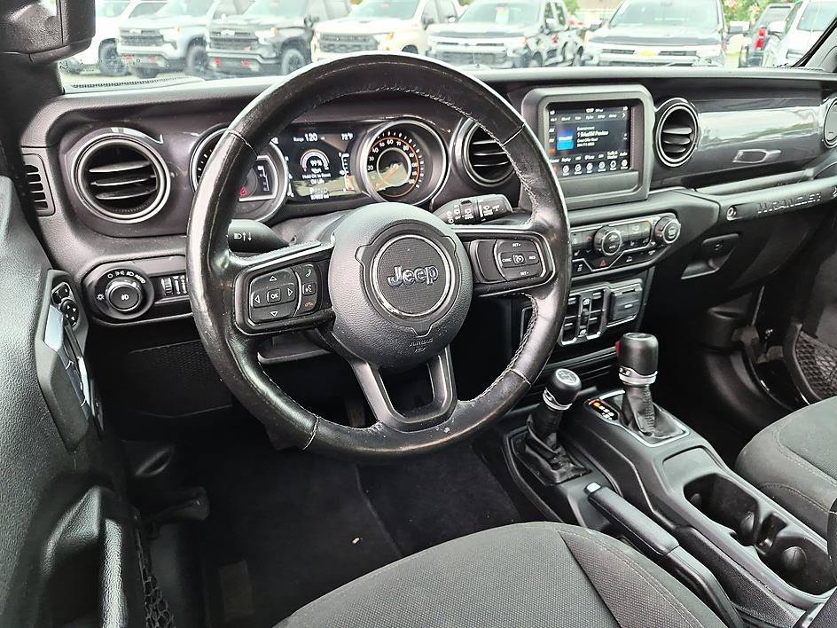 Used 2021 Black Clearcoat Jeep Unlimited Sport Altitude image 29