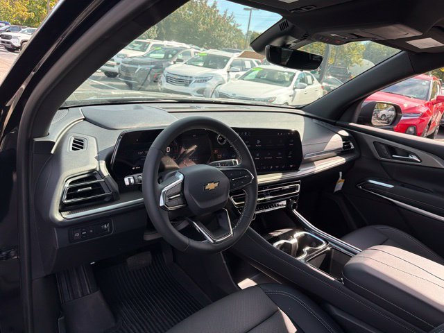 New 2027 Mosaic Black Metallic Chevrolet LT image 14