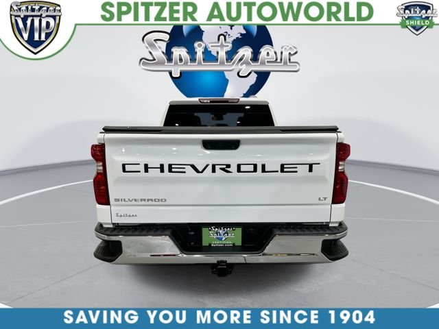 Used 2025 White Chevrolet LT image 9