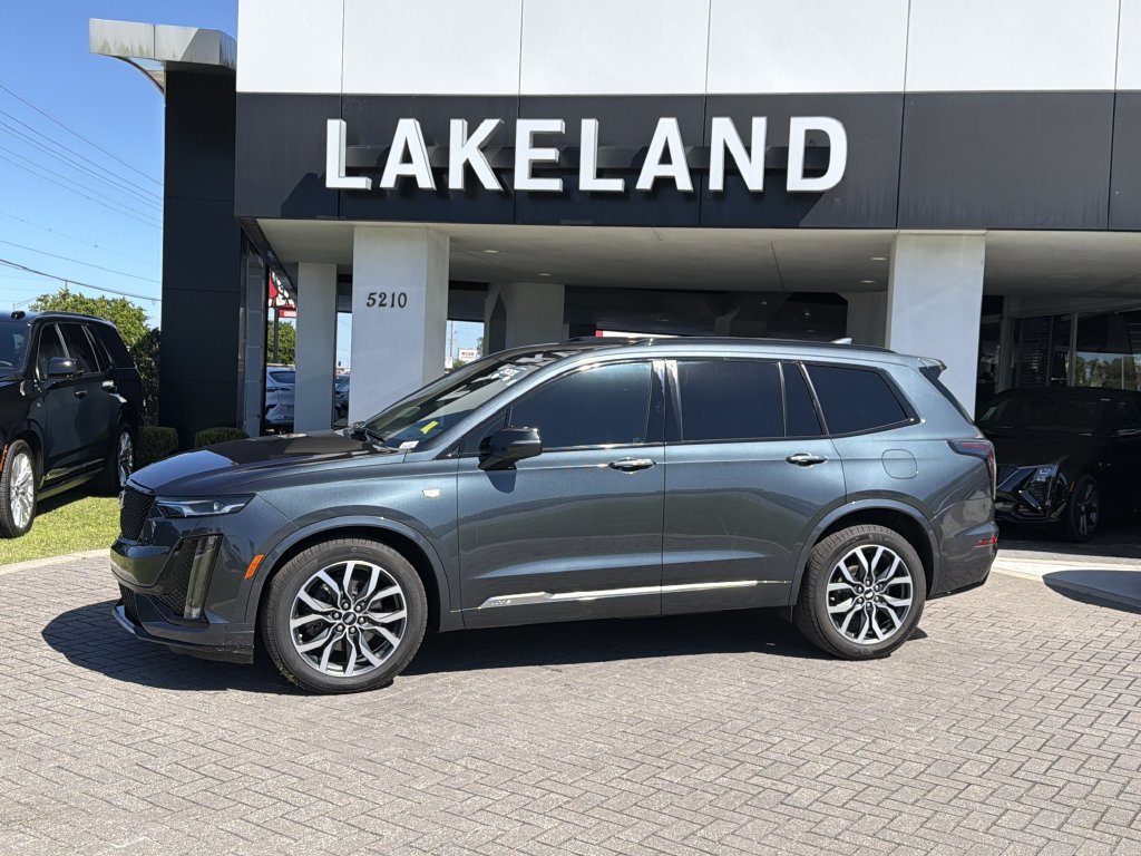 2021 Cadillac XT6