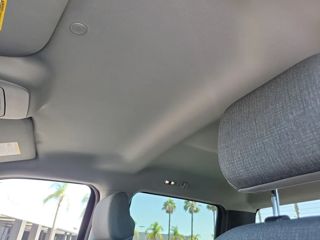 Used 2025 Black Metallic Ford XLT image 17