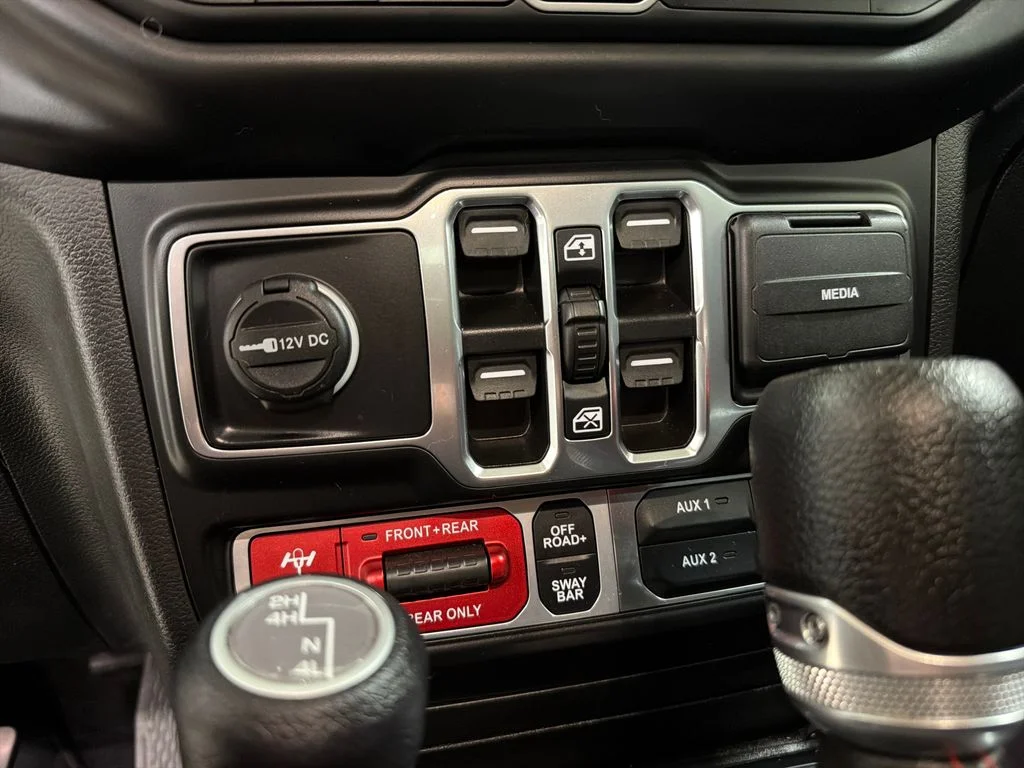 Certified Used 2023 Black Jeep Rubicon image 17