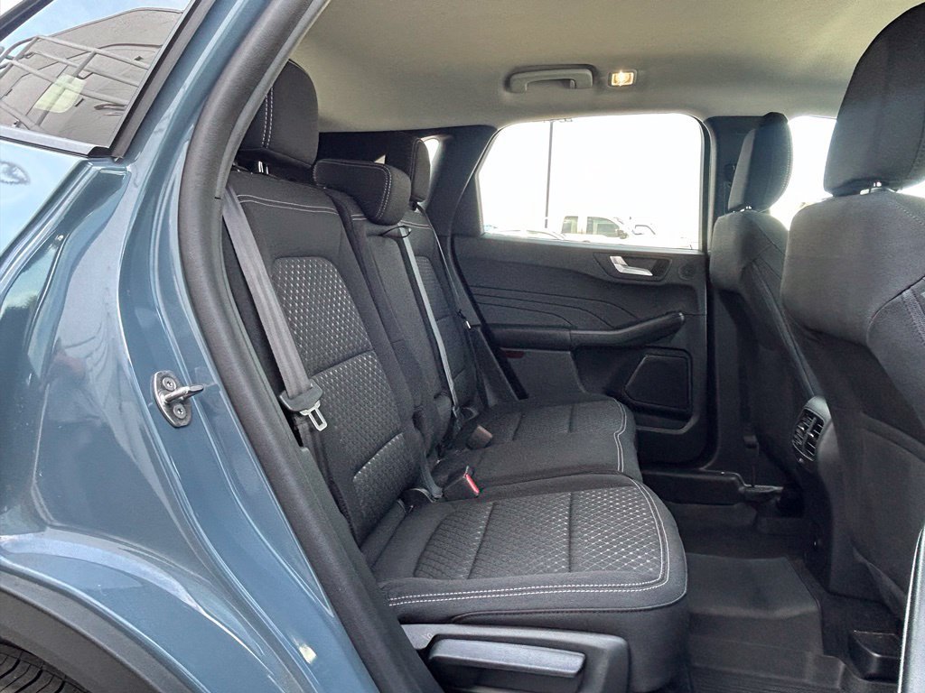 Used 2023 Vapor Blue Ford Active image 25