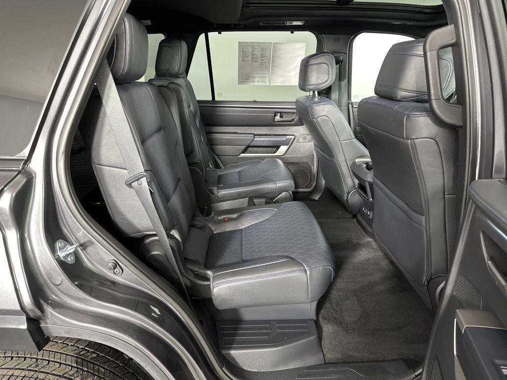 2026 Toyota Sequoia Platinum - Photo 37
