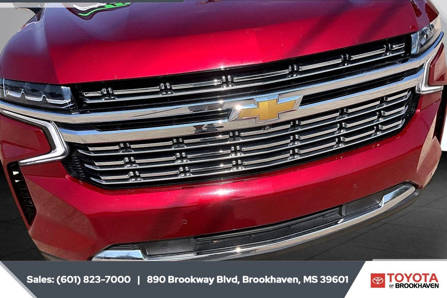 Used 2021 Cherry Red Tintcoat Chevrolet Premier image 22