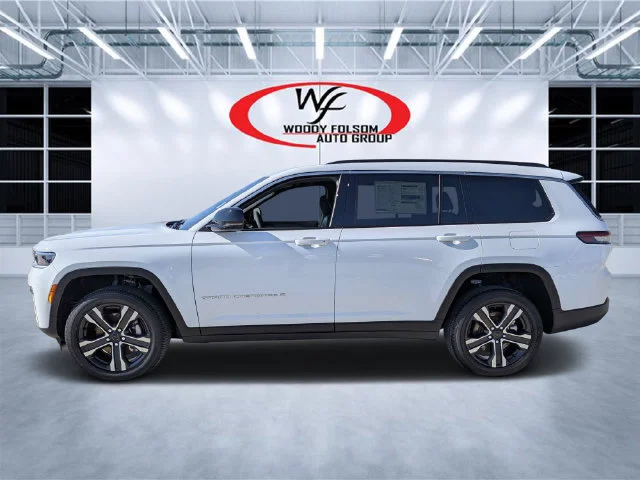 New 2027 White Jeep Limited image 6