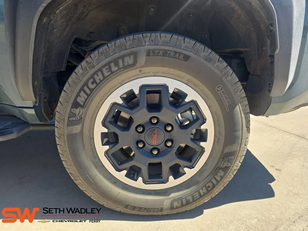 Used 2026  Toyota Hybrid TRD Off Road image 32