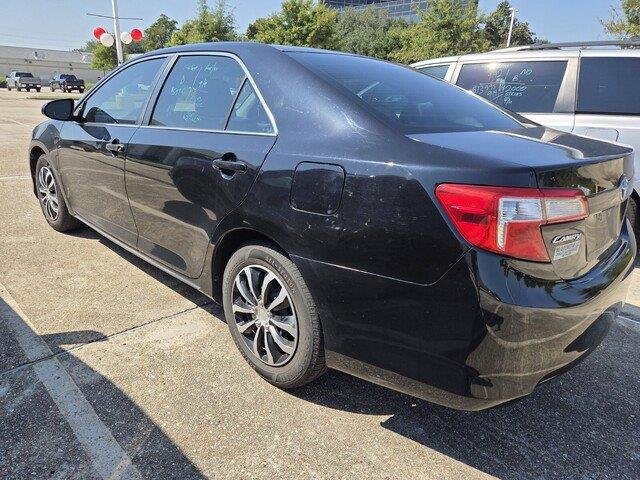 Used 2014 Attitude Black Metallic Toyota LE image 5