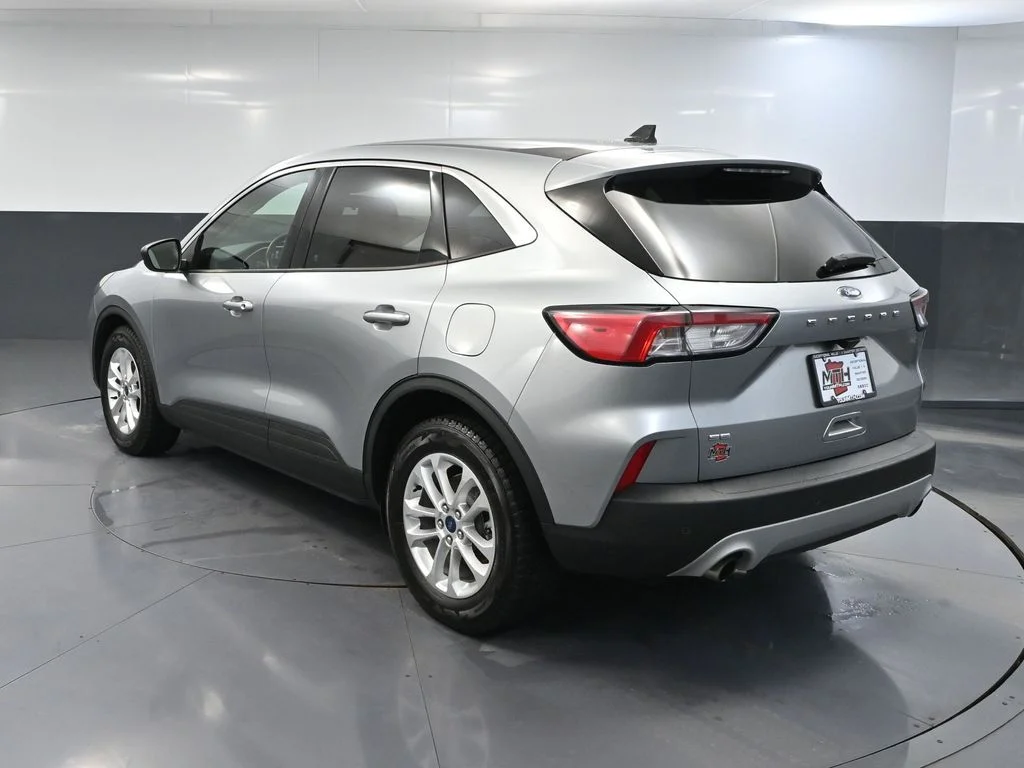 2022 Ford Escape SE - Photo 9