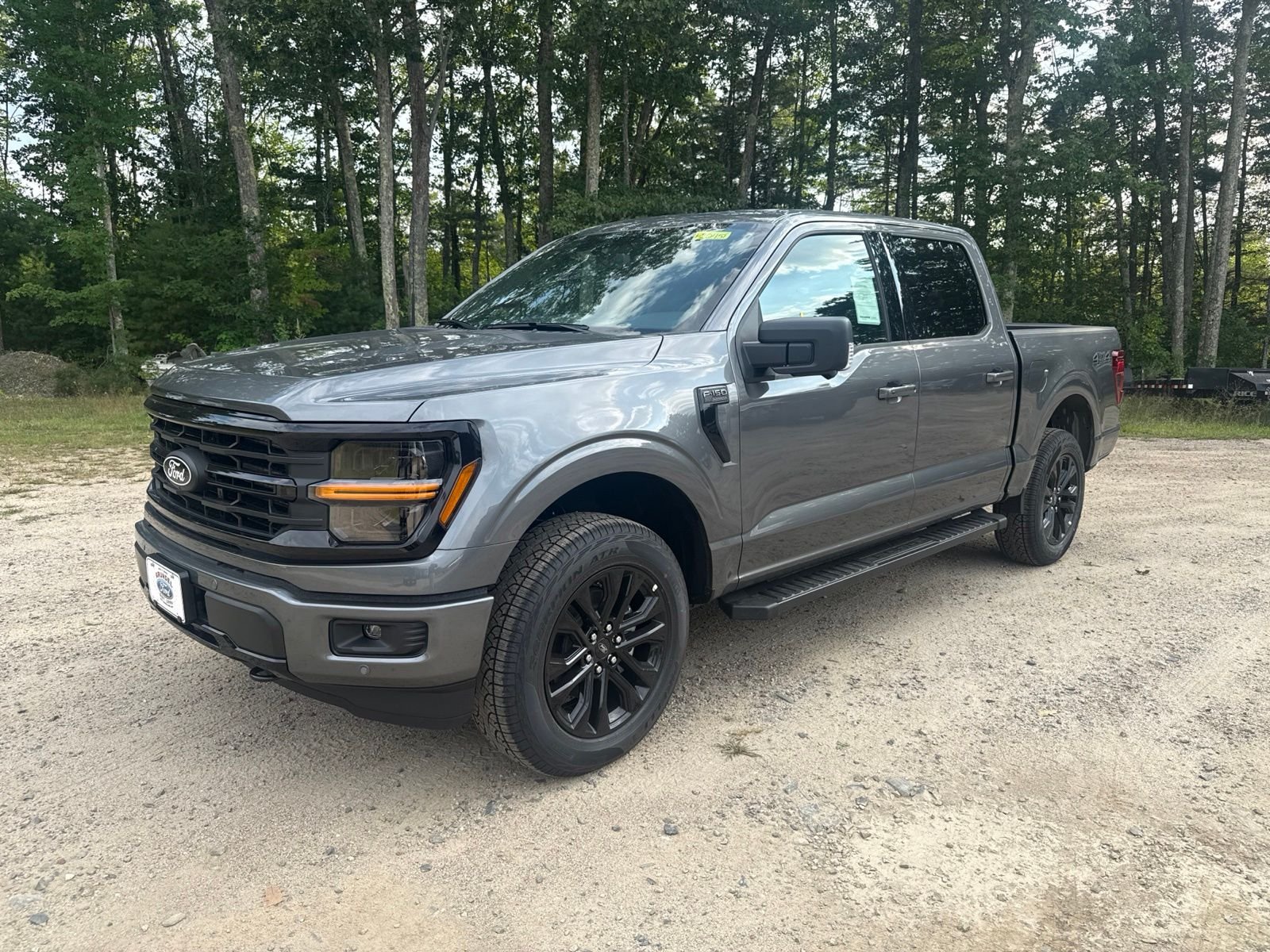 New 2026 Carbonized Gray Metallic Ford XLT image 1