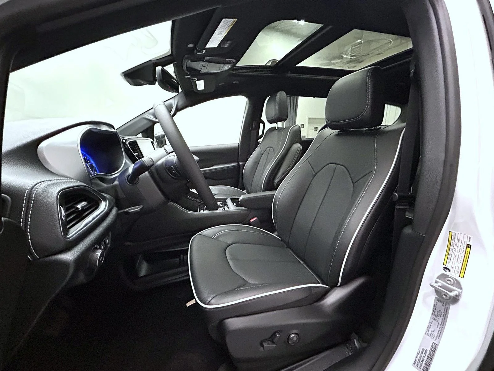 New 2026 White Chrysler Limited image 10