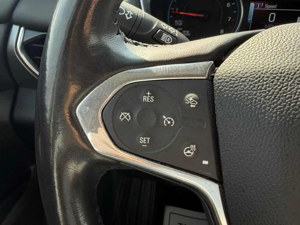 Used 2019 Red Chevrolet Premier image 30