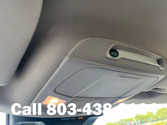 Used 2022 White Ford XLT image 33