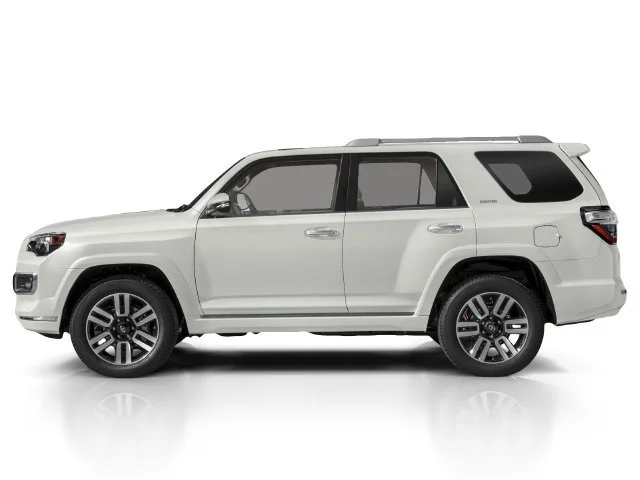 Used 2022 Blizzard Pearl Toyota Limited image 3
