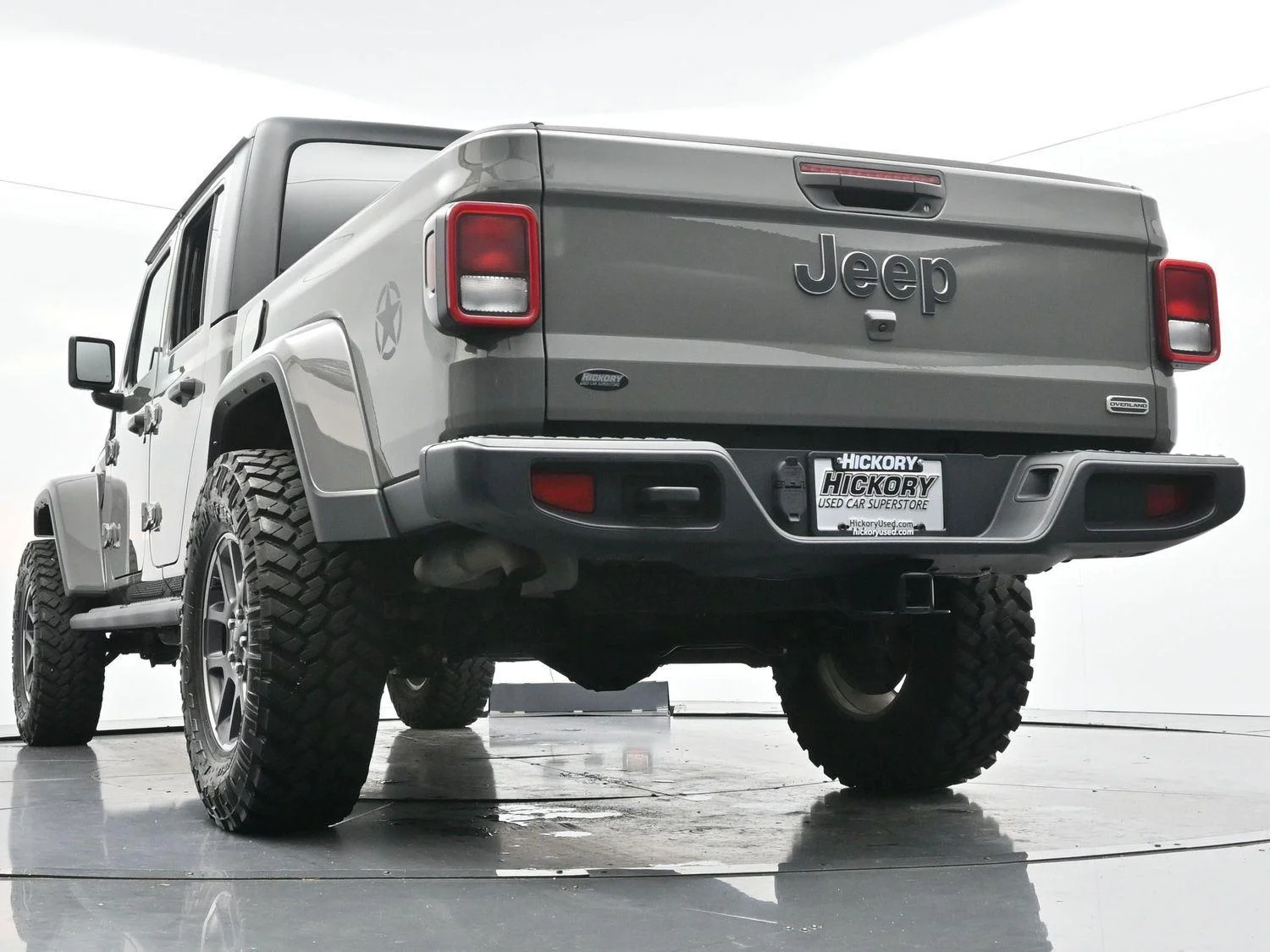 Used 2022 Sting-Gray Clearcoat Jeep Overland image 45