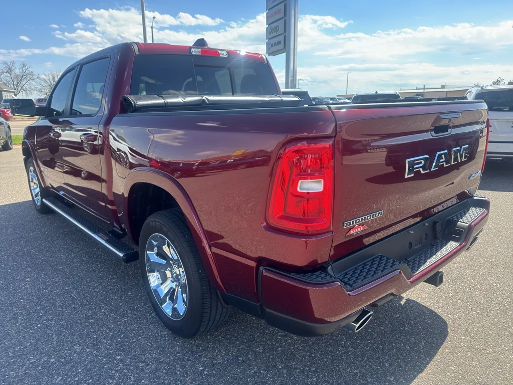 Used 2025 Delmonico Red Pearlcoat Ram Big Horn image 8
