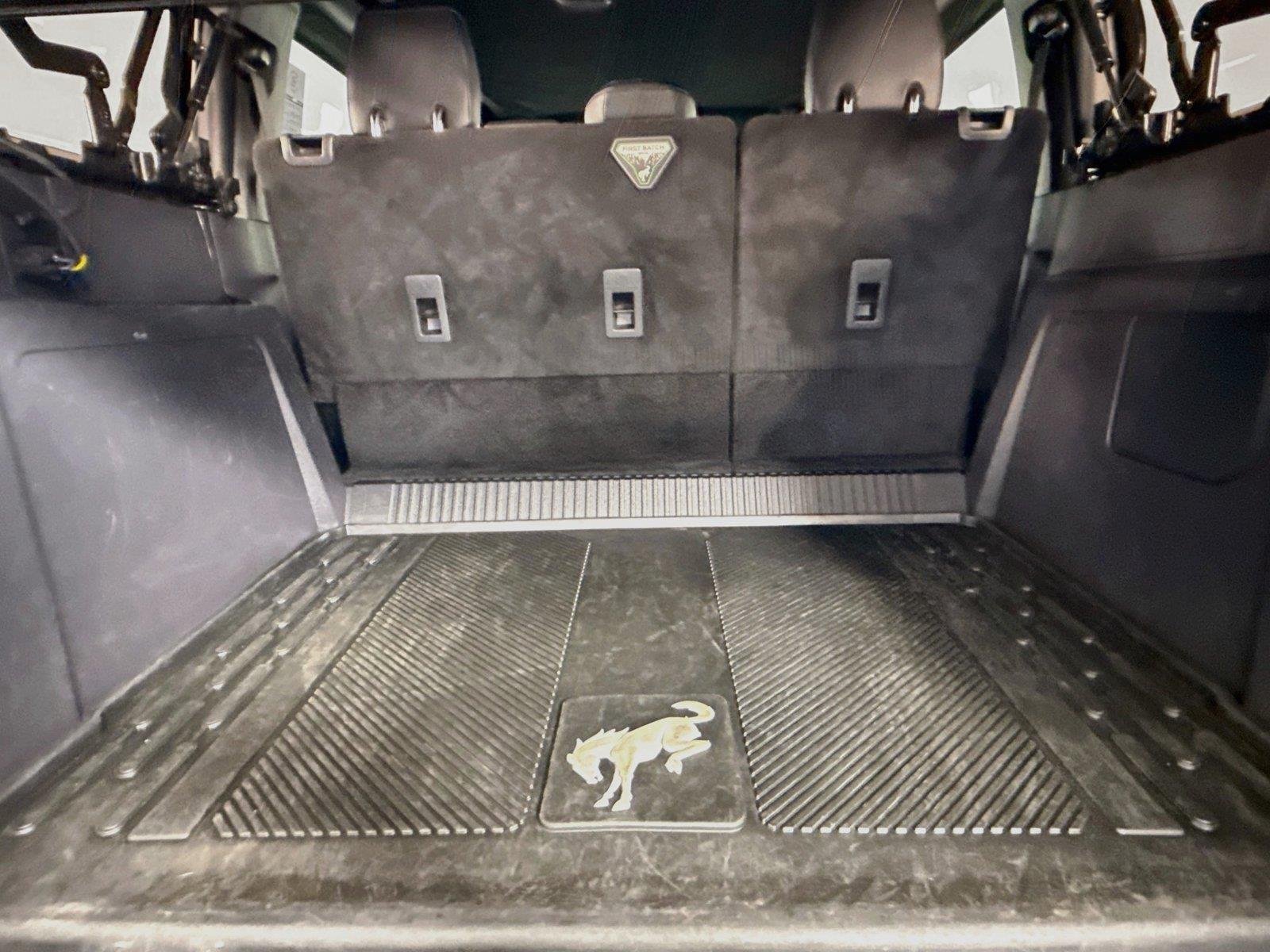 Used 2022 Eruption Green Metallic Ford Wildtrak image 34