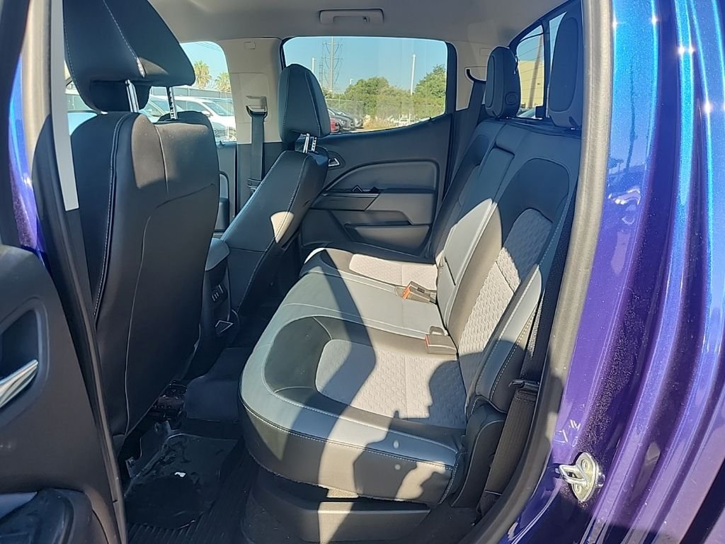Used 2016 Laser Blue Chevrolet Z71 image 20