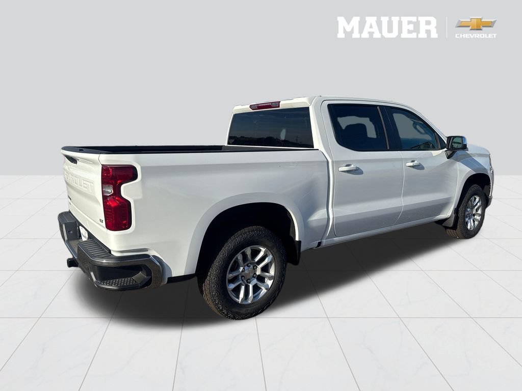 New 2026 Summit White Chevrolet LT image 7