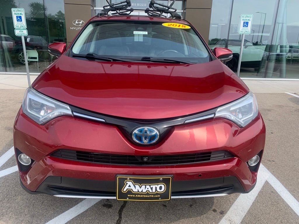 Used 2018 Red Toyota Limited image 10
