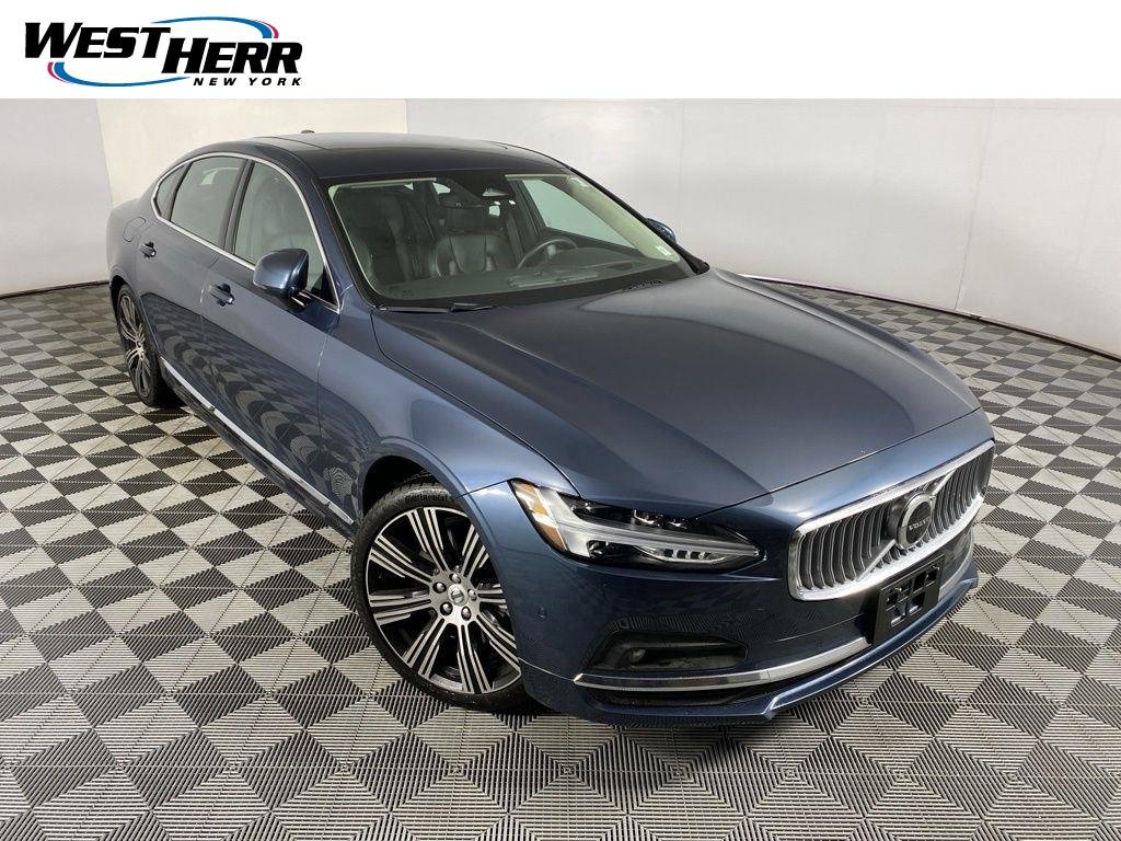 Used 2023 Denim Blue Metallic Volvo Ultimate image 1