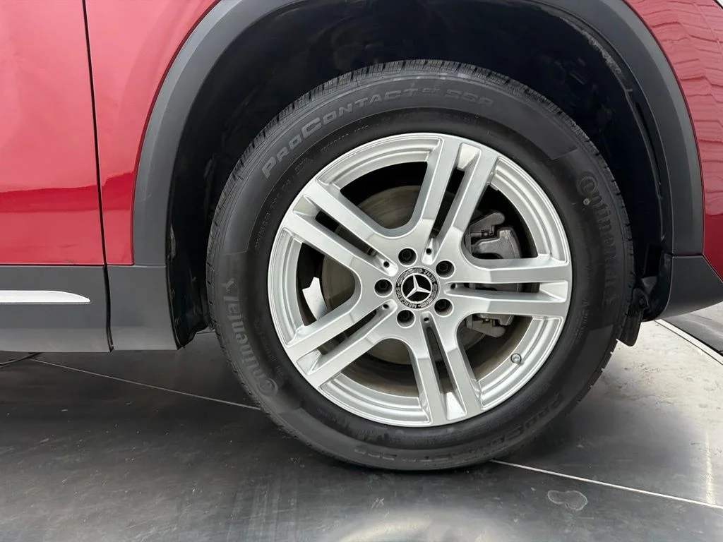 Certified Used 2023 Red Mercedes-Benz GLA 250 image 10