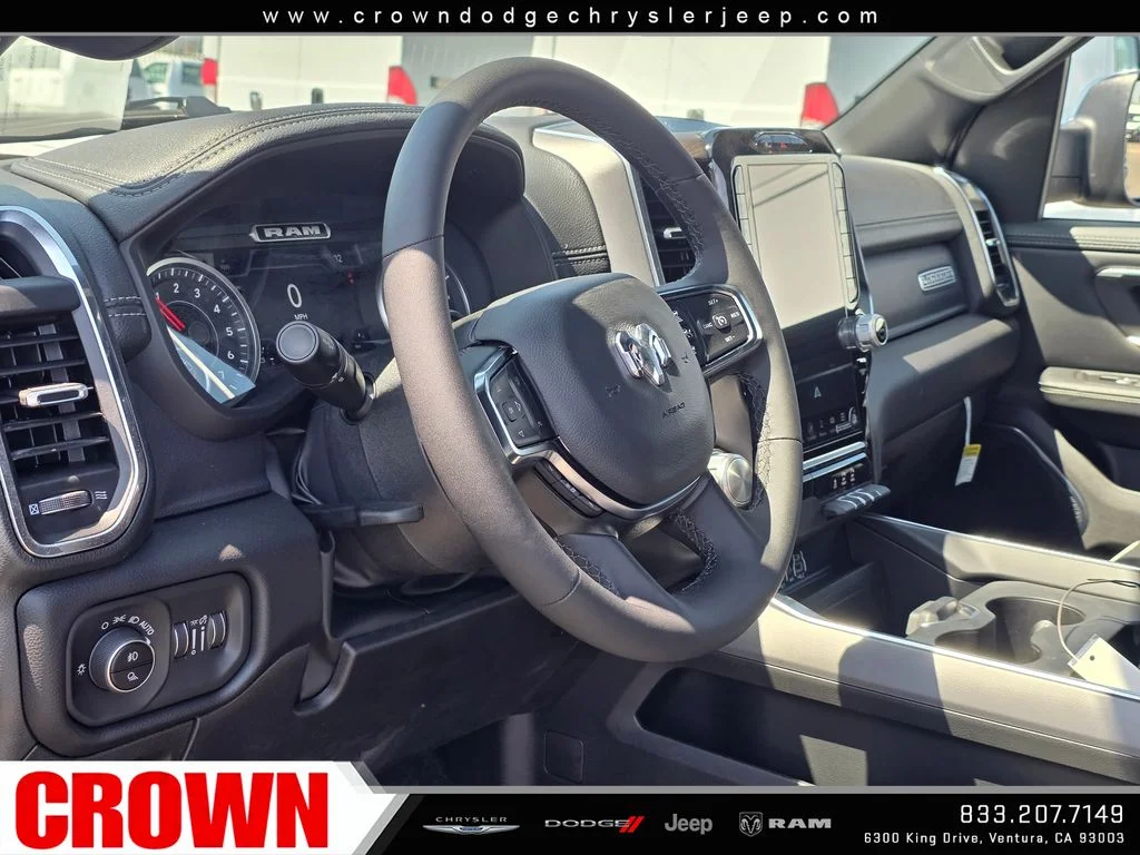 New 2026 Diamond Black Crystal Pearl-Coat Exterior Paint RAM Laramie image 11