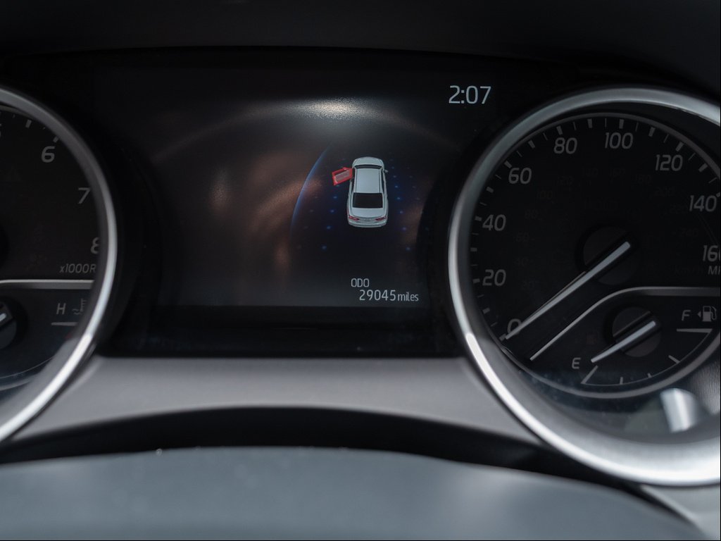 Used 2023 Predawn Gray Mica Toyota XLE image 3