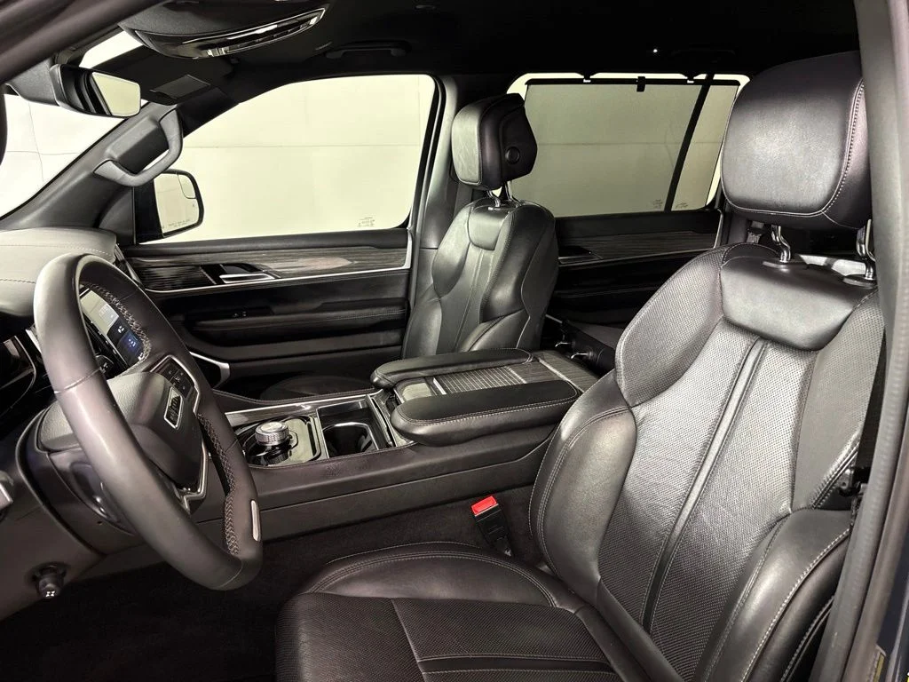 Used 2022 Gray Jeep Series III image 31