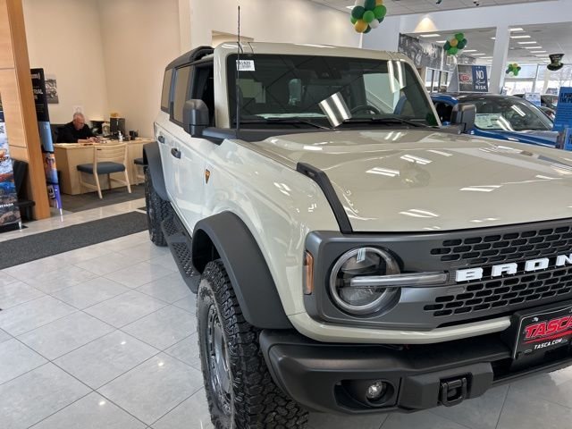 2025 Ford Bronco Badlands 4x4's photo