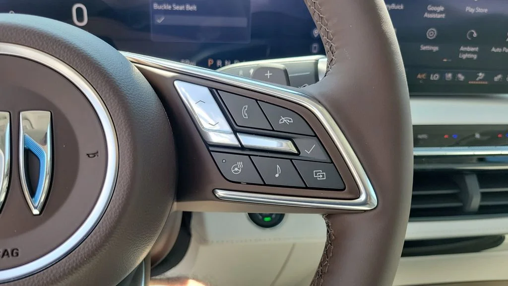 New 2026 Ebony Twilight Metallic Buick Avenir image 26