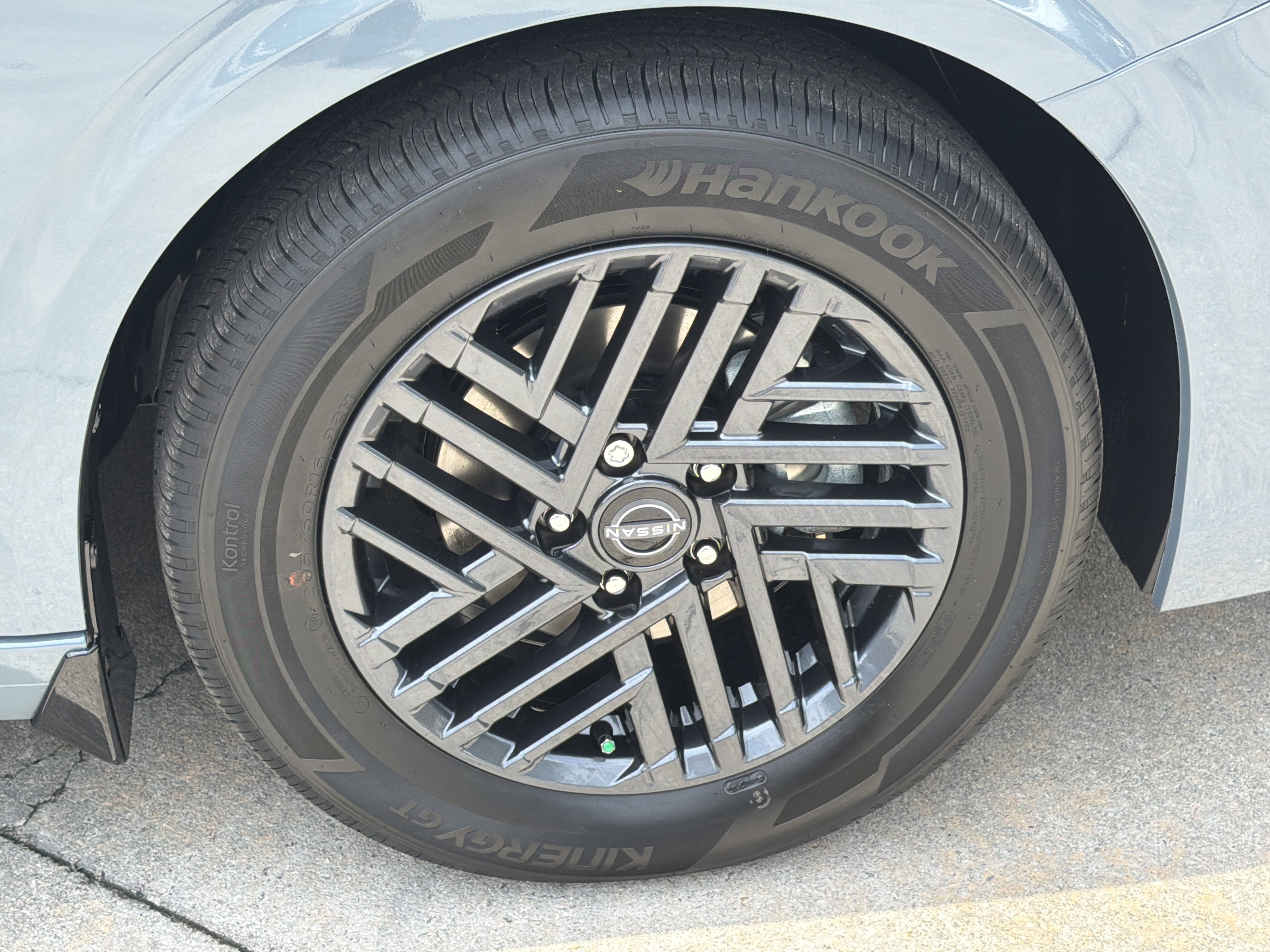 New 2026 Atlantic Gray Metallic Nissan SV image 13