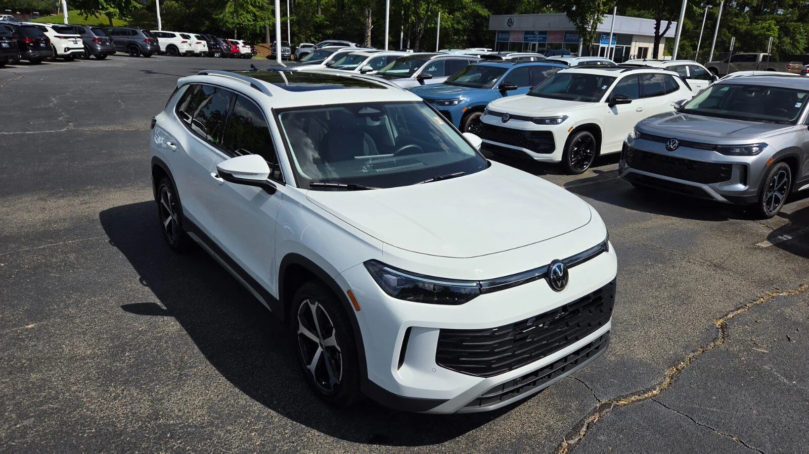 Certified Used 2026 Pure White Volkswagen SE image 6