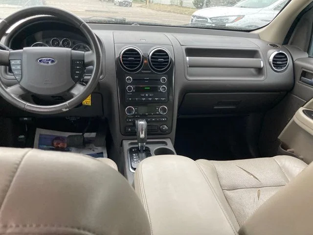Used 2008 Gray Ford SEL image 7