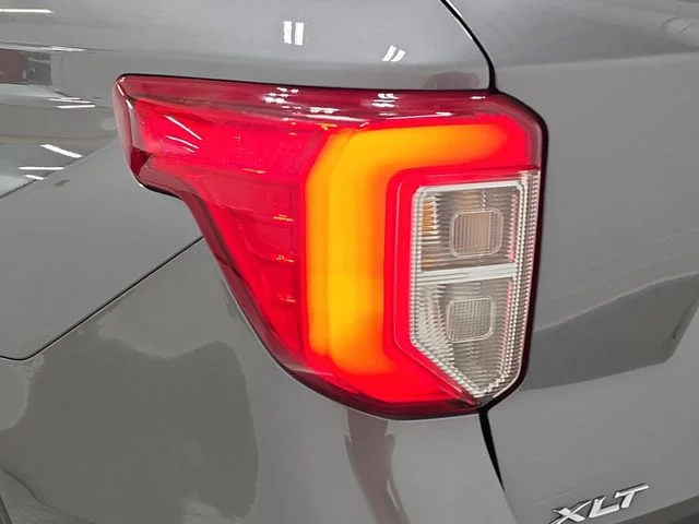 Certified Used 2023 Carbonized Gray Metallic Ford XLT image 31