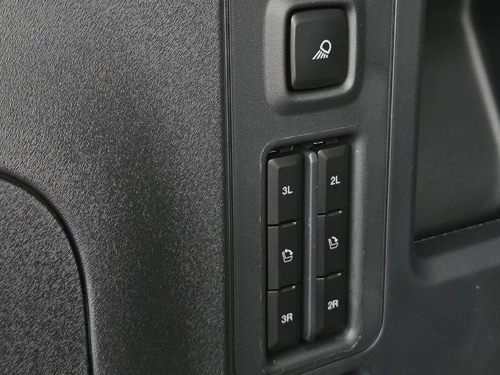 New 2026 Agate Black Metallic Ford Active image 13