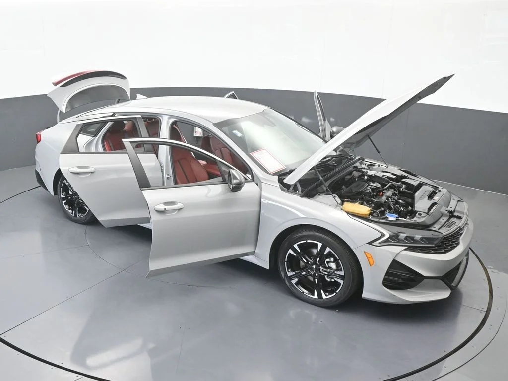 Used 2024 Wolf Gray Kia GT-Line image 74