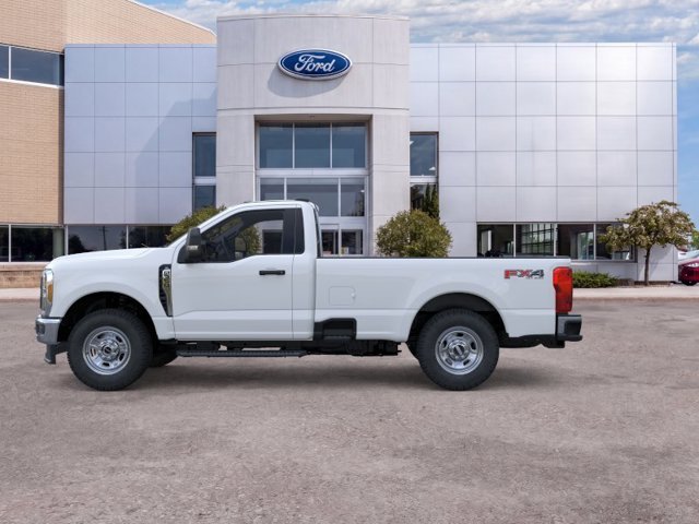 New 2026 Oxford White Ford XL image 3