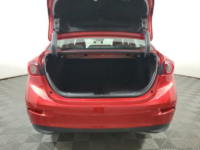 Used 2018 Red Mazda Sport image 9
