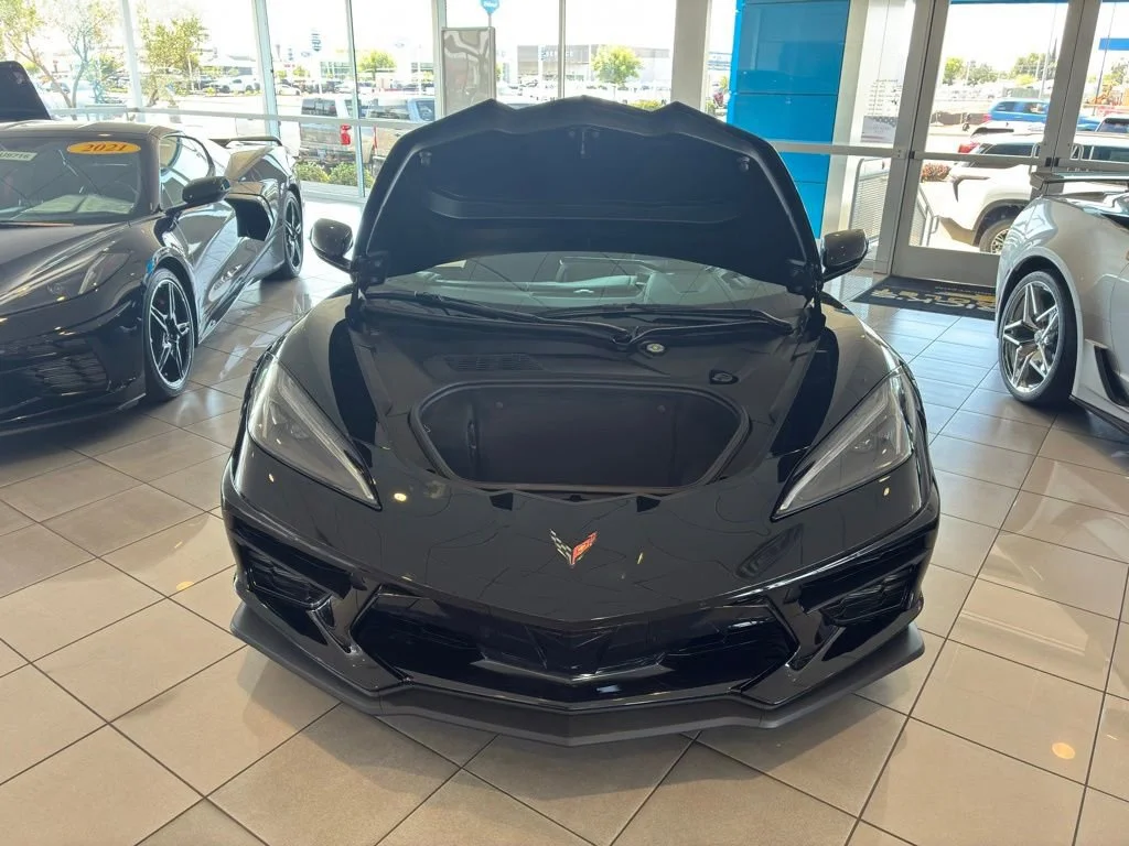 New 2026 Black Chevrolet 1LT image 25