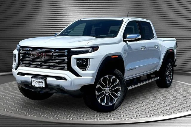 2026 GMC Canyon 4WD Denali Crew Cab Short Box's photo