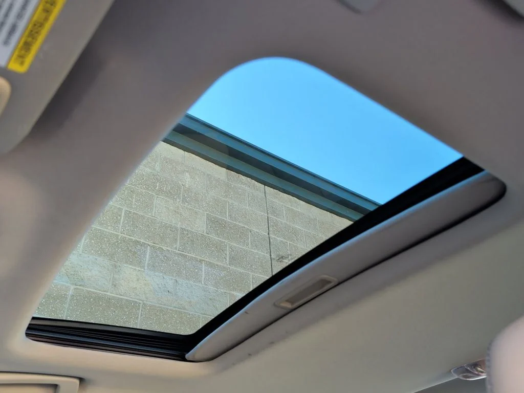 Used 2012 Black Ford SEL image 18