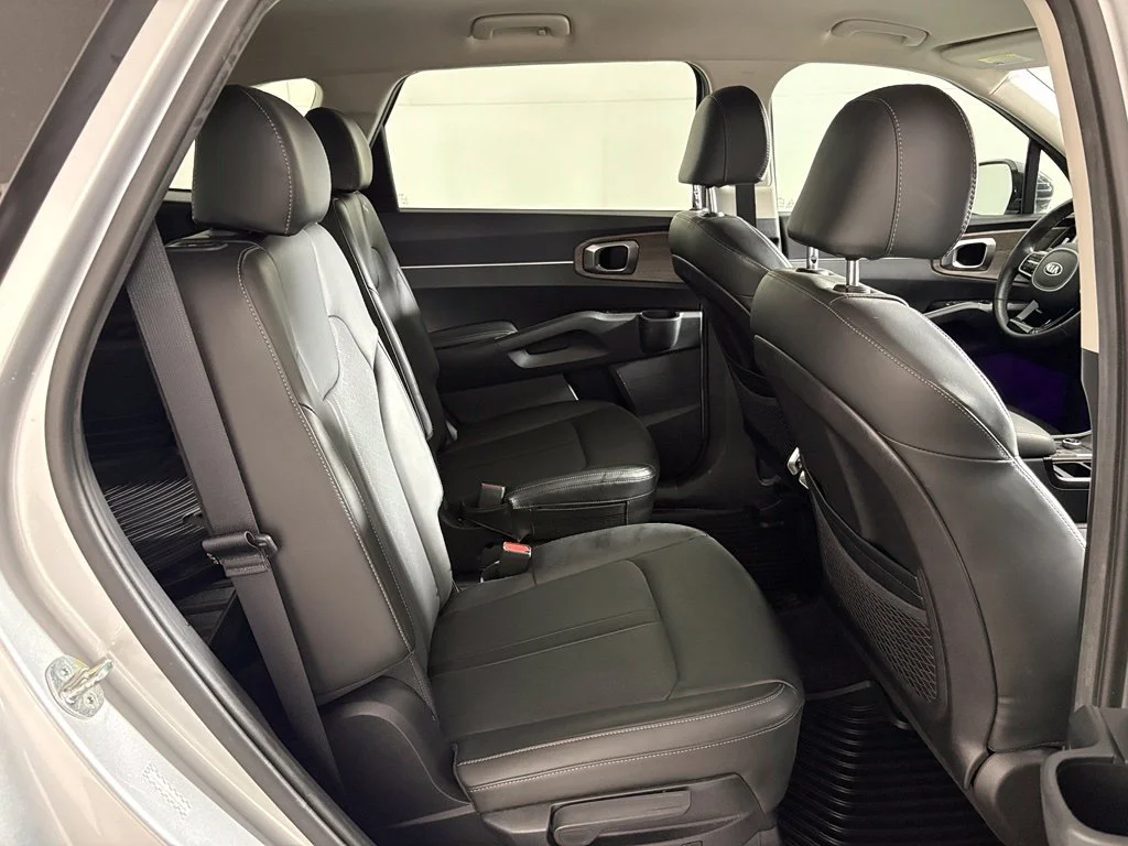 Used 2021 Silver Kia EX image 39