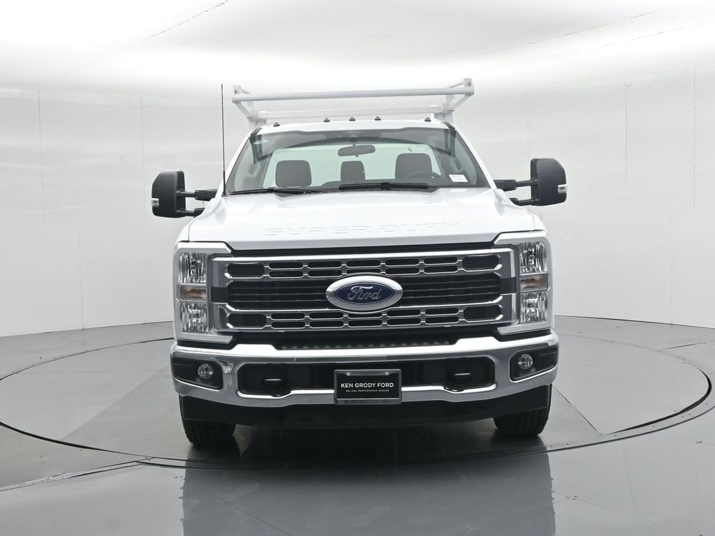 New 2026 Oxford White Ford XL image 24