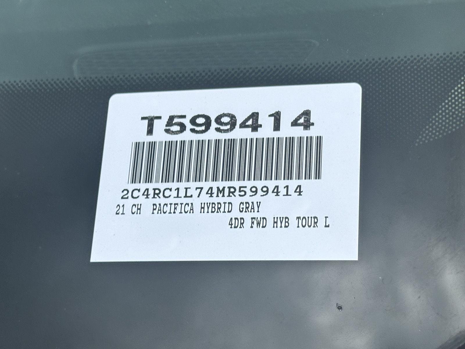 Used 2021 Ceramic Gray Clearcoat Chrysler Hybrid Touring L image 14